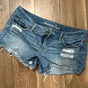 American eagle cutoff shorts size 14